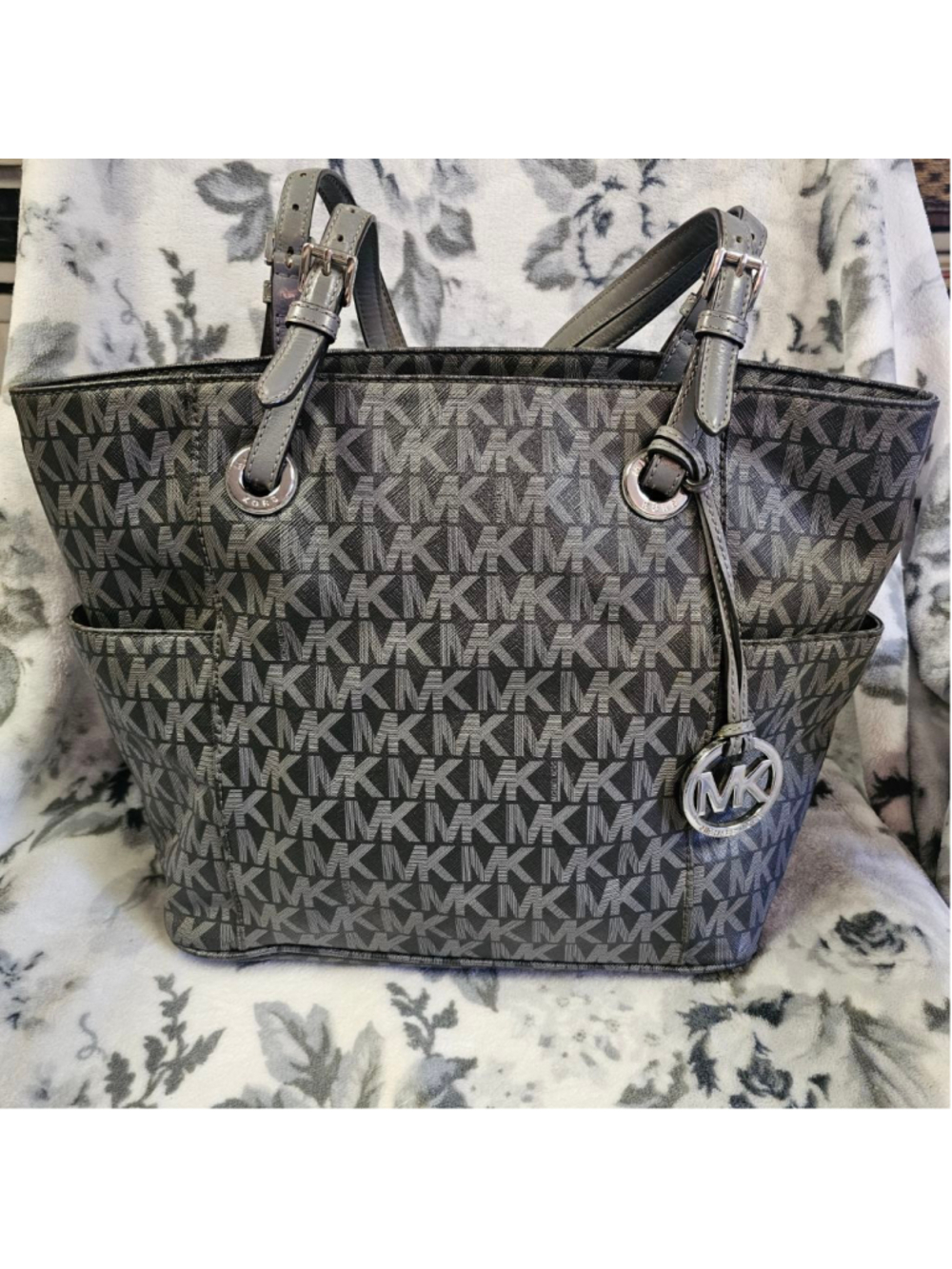 Michael Kors Jet Set Large Logo Tote - Grey/Black
